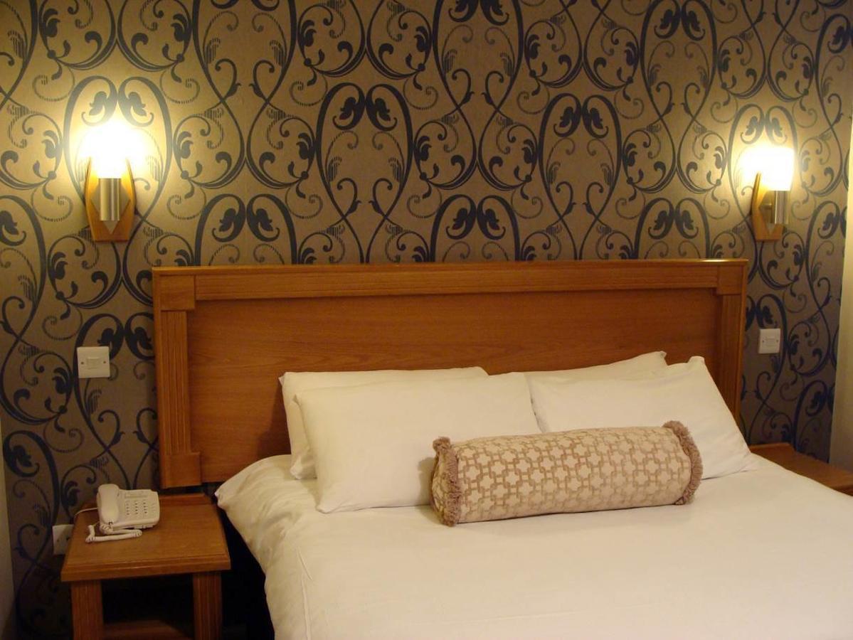 Creighton Hotel Clones 객실 사진